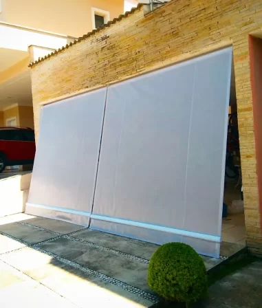 Toldo Cortina Branco - Plaza Toldos Toldo Cortina Branco - Plaza Toldos