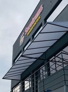 Toldo Fixo em Policarbonato - Plaza Toldos